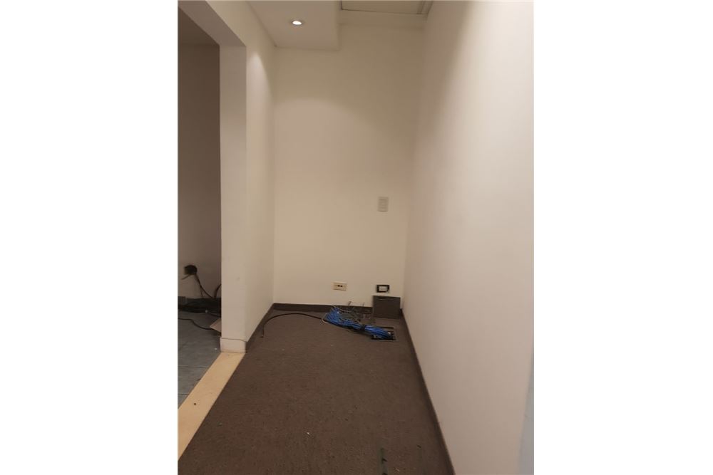 VENTA OFICINA 110m2 s/Libertador Acassuso
