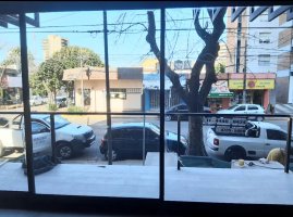 Local en P.B en Edificio Nature -Tigre Centro