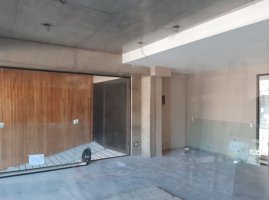 Local en P.B en Edificio Nature -Tigre Centro