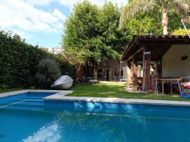 Casa en venta Tigre jardin y pileta.