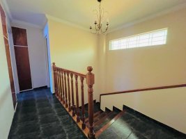 Chalet En Venta 4 Dormitorios Parque Y Pileta
