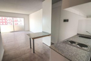 VENTA Dpto. Monoambiente c/cochera Tigre centro.