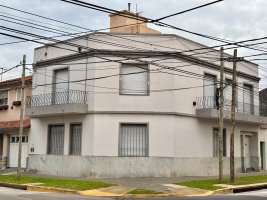 PH en zona residencial con gran terraza y cochera