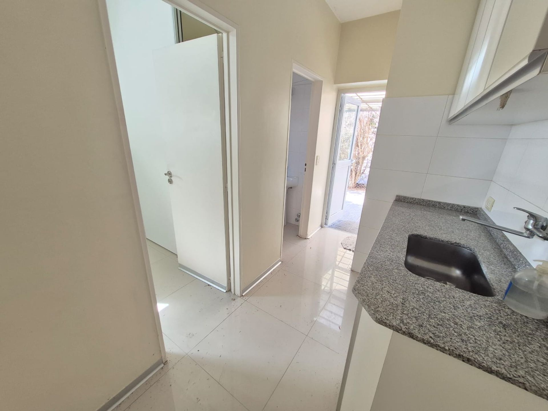 Casa 4 Ambientes Venta Santa Clara Villanueva Apto