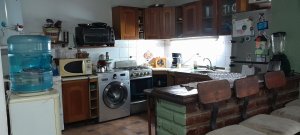 Venta Casa multifamiliar a mts de Ruta 202