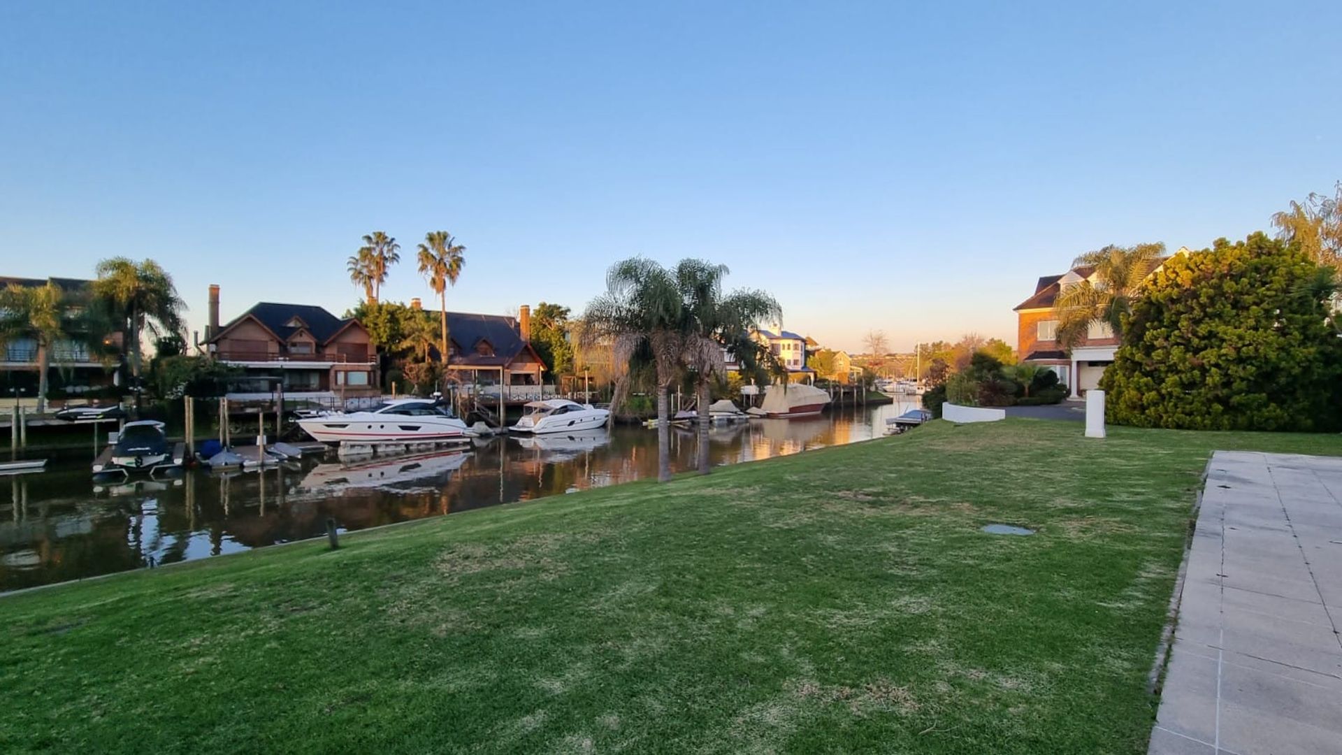 Venta Casa Marina Del Sol Categoria Al Rio Amarra