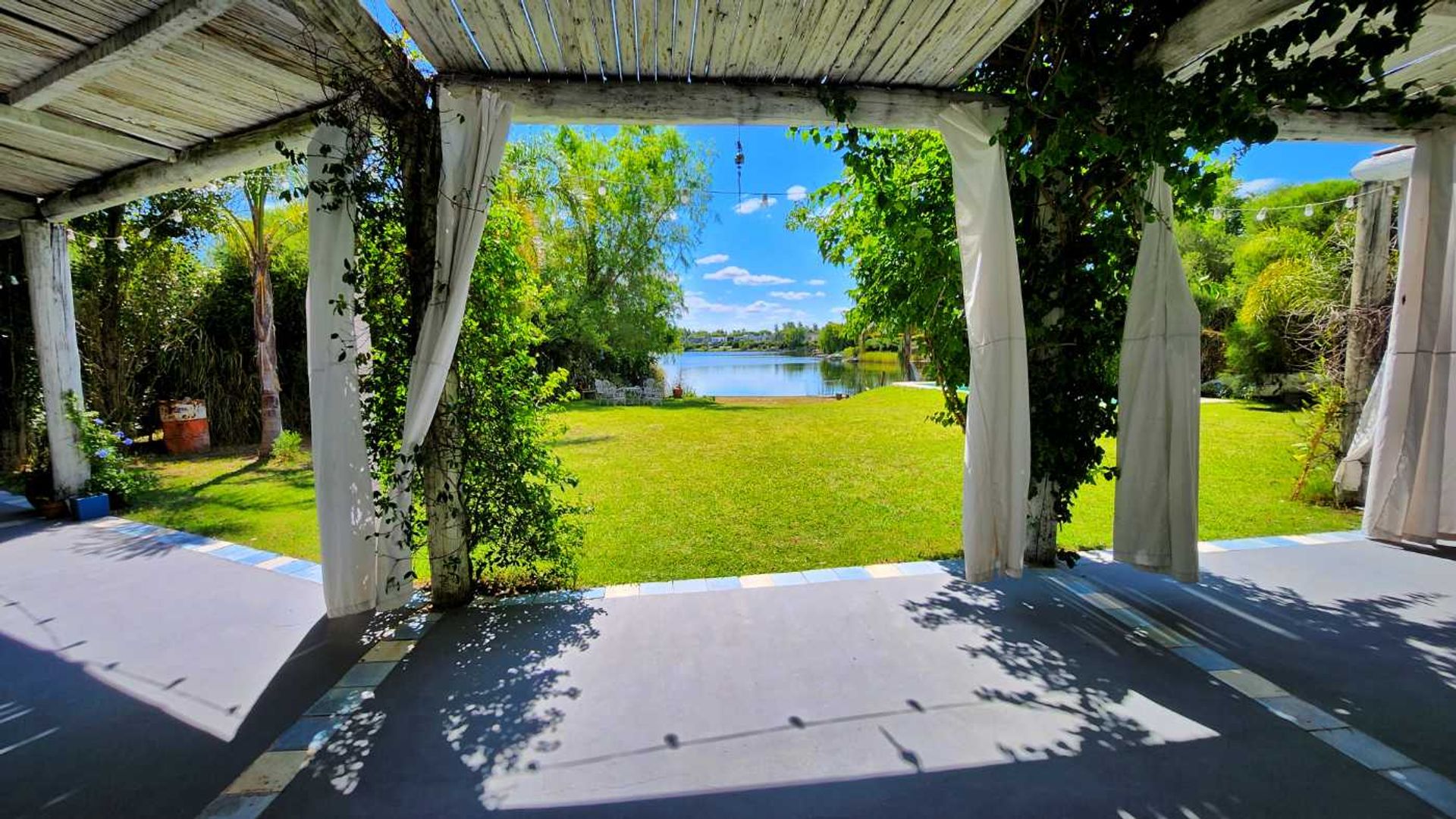 Casa En Alquiler A Laguna San Agustin, Villanueva