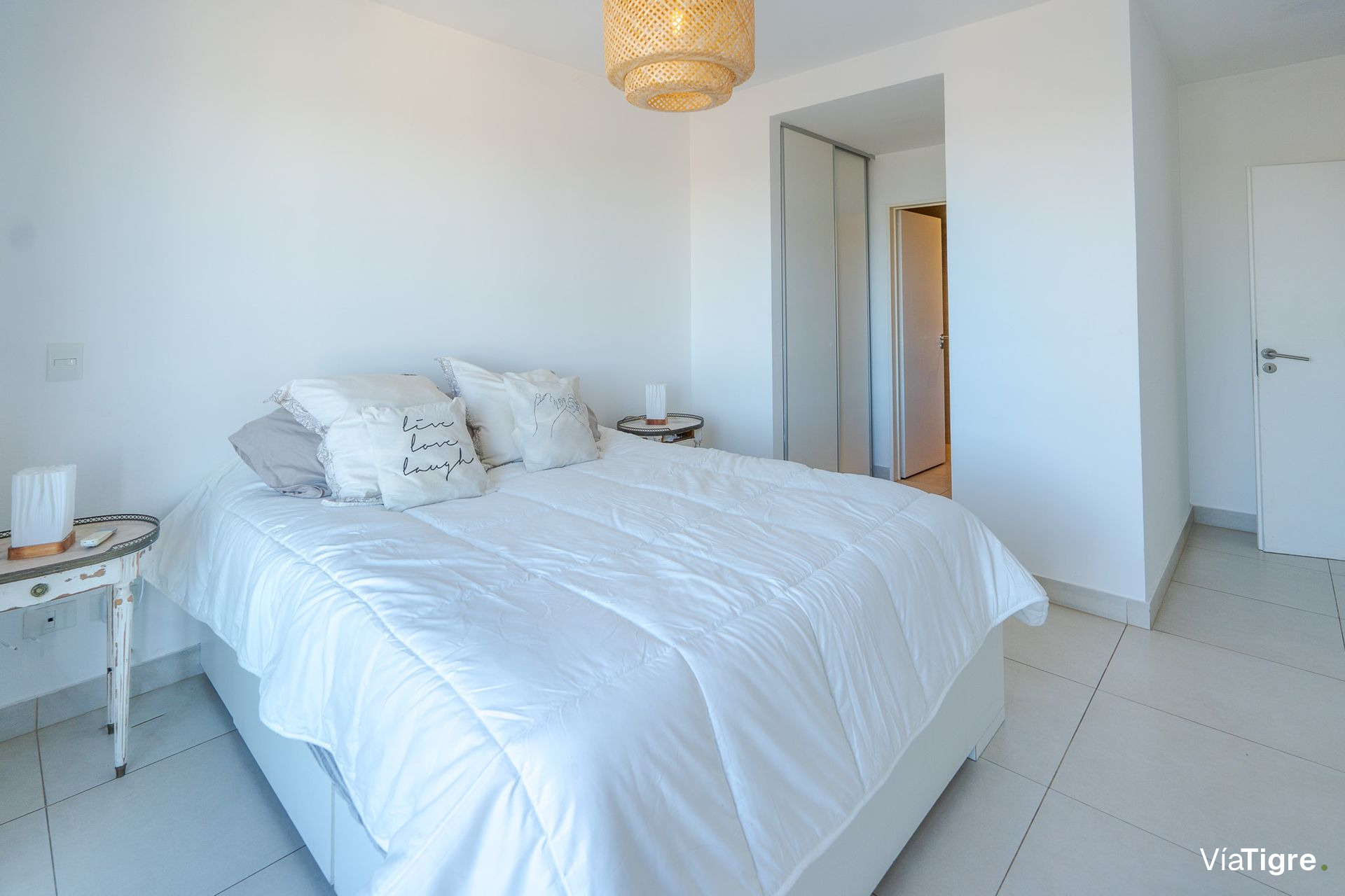 Venta Casa/ terreno Benavidez jardín frutales