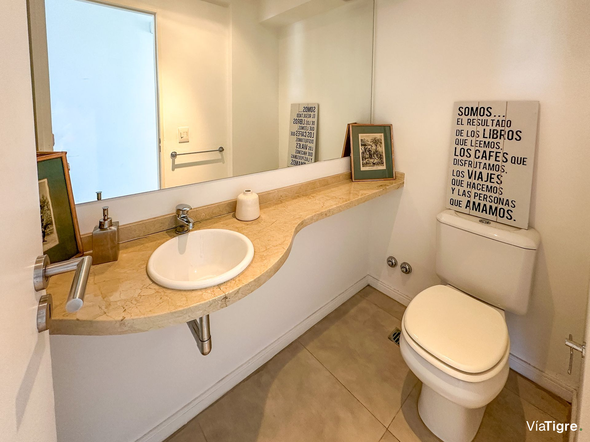 Venta Casa/ terreno Benavidez jardín frutales