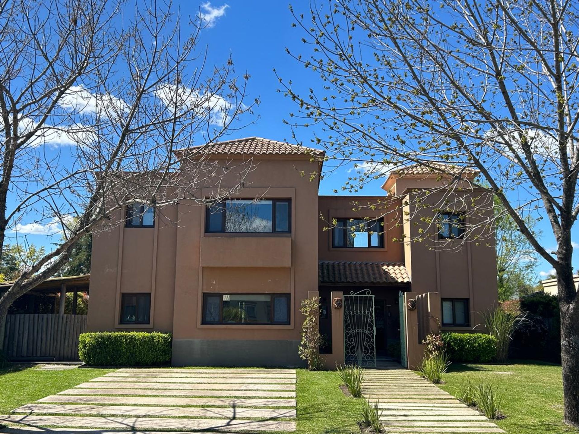 2-Room Apartment for Sale, Vicente Lopez, Balcony/Garage