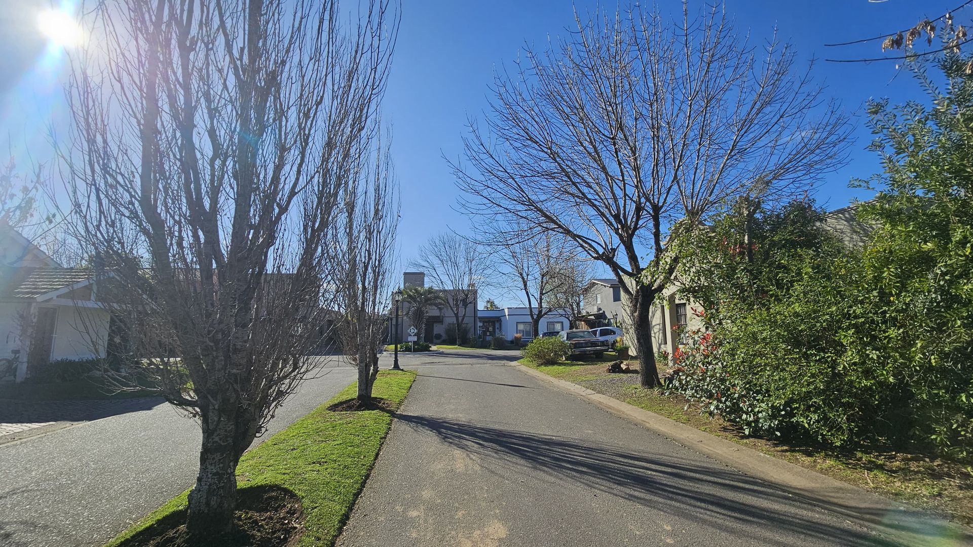 Venta Casa 4 Ambientes B° Los Alamos Tigre