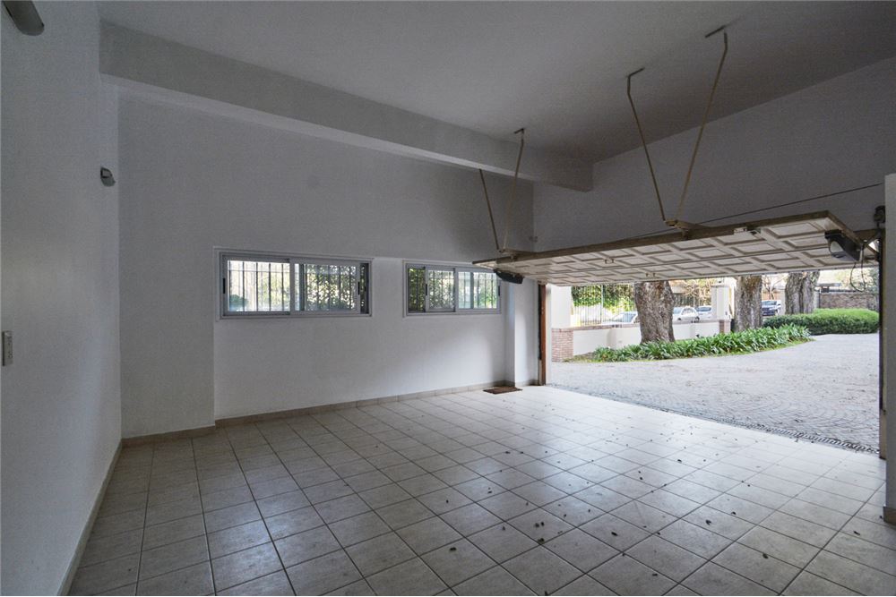Casa Sobre Av. Italia Tigre Excelente Ubicacion
