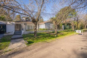 Sale: 2-Room Apartment, San Fernando, Balcony / Parking