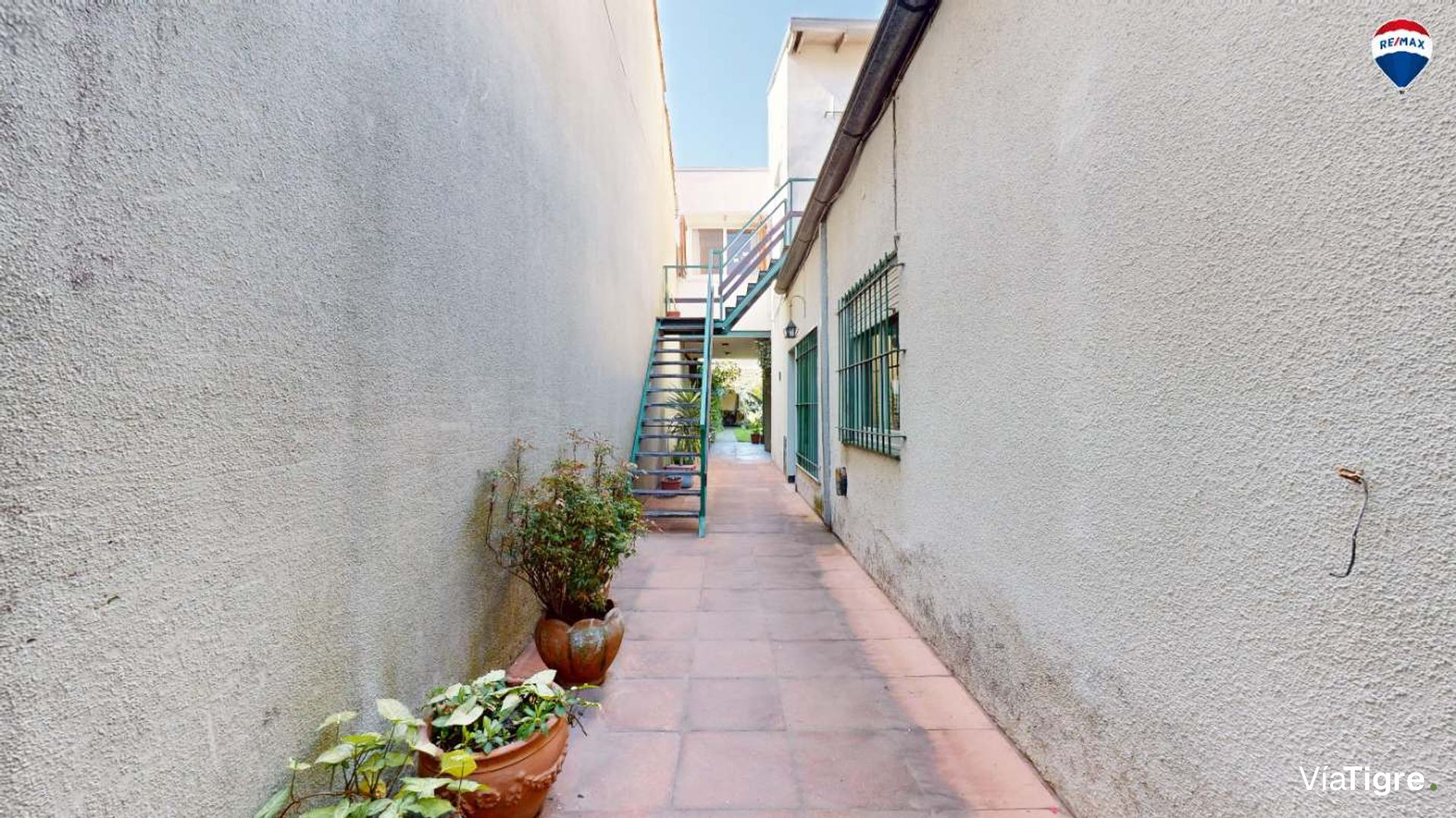 Venta importante Residencia Libertador al Río
