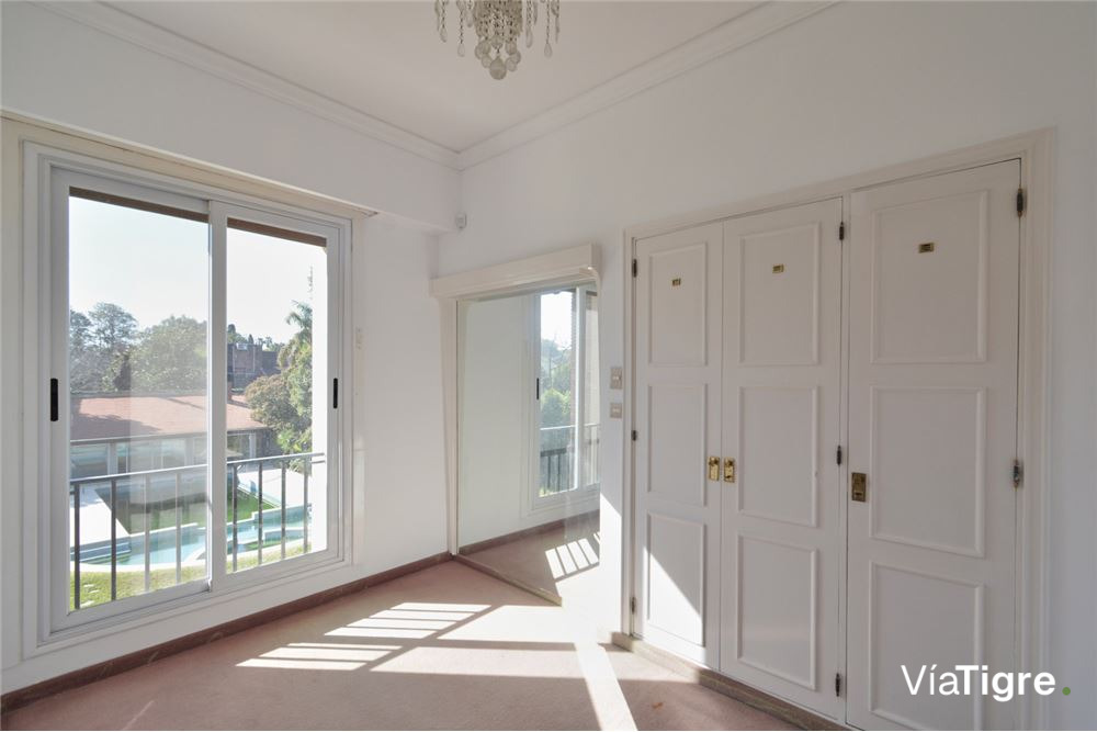 Venta importante Residencia Libertador al Río