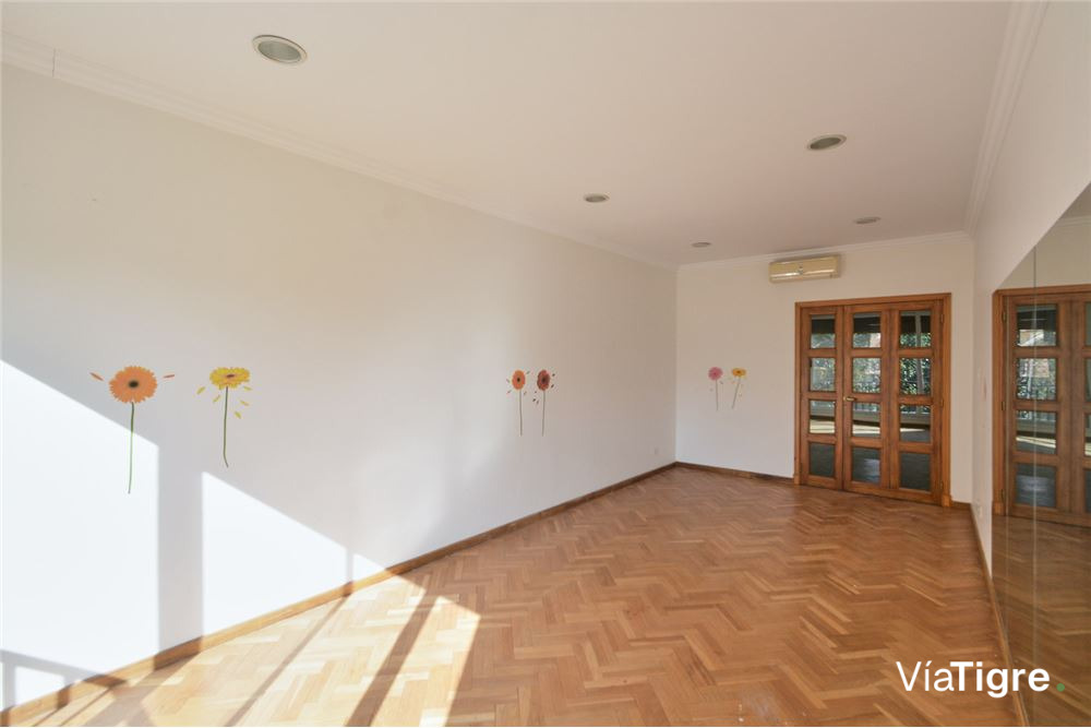 Venta importante Residencia Libertador al Río