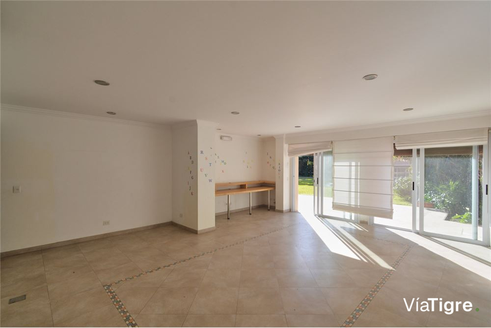 Venta importante Residencia Libertador al Río