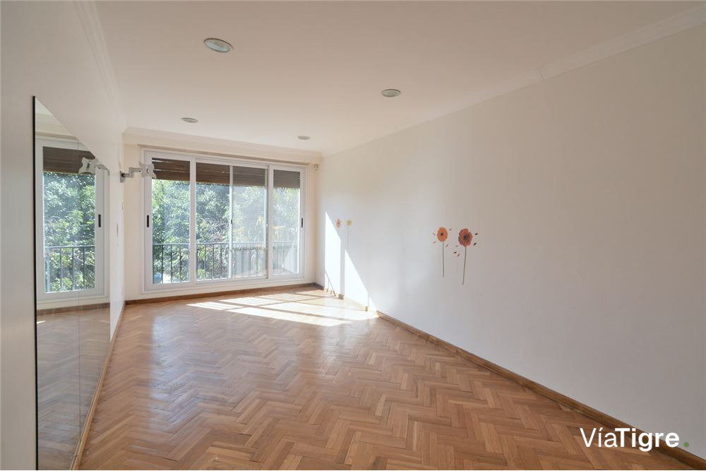 Venta importante Residencia Libertador al Río