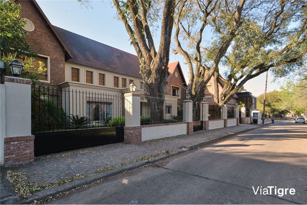 Venta importante Residencia Libertador al Río