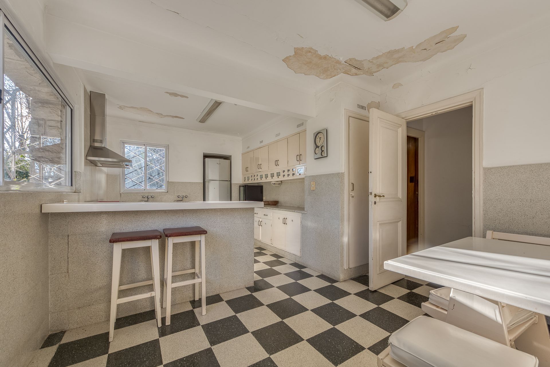 Casa En Venta 8 Amb C/Quincho Y Cocheras, Olivos