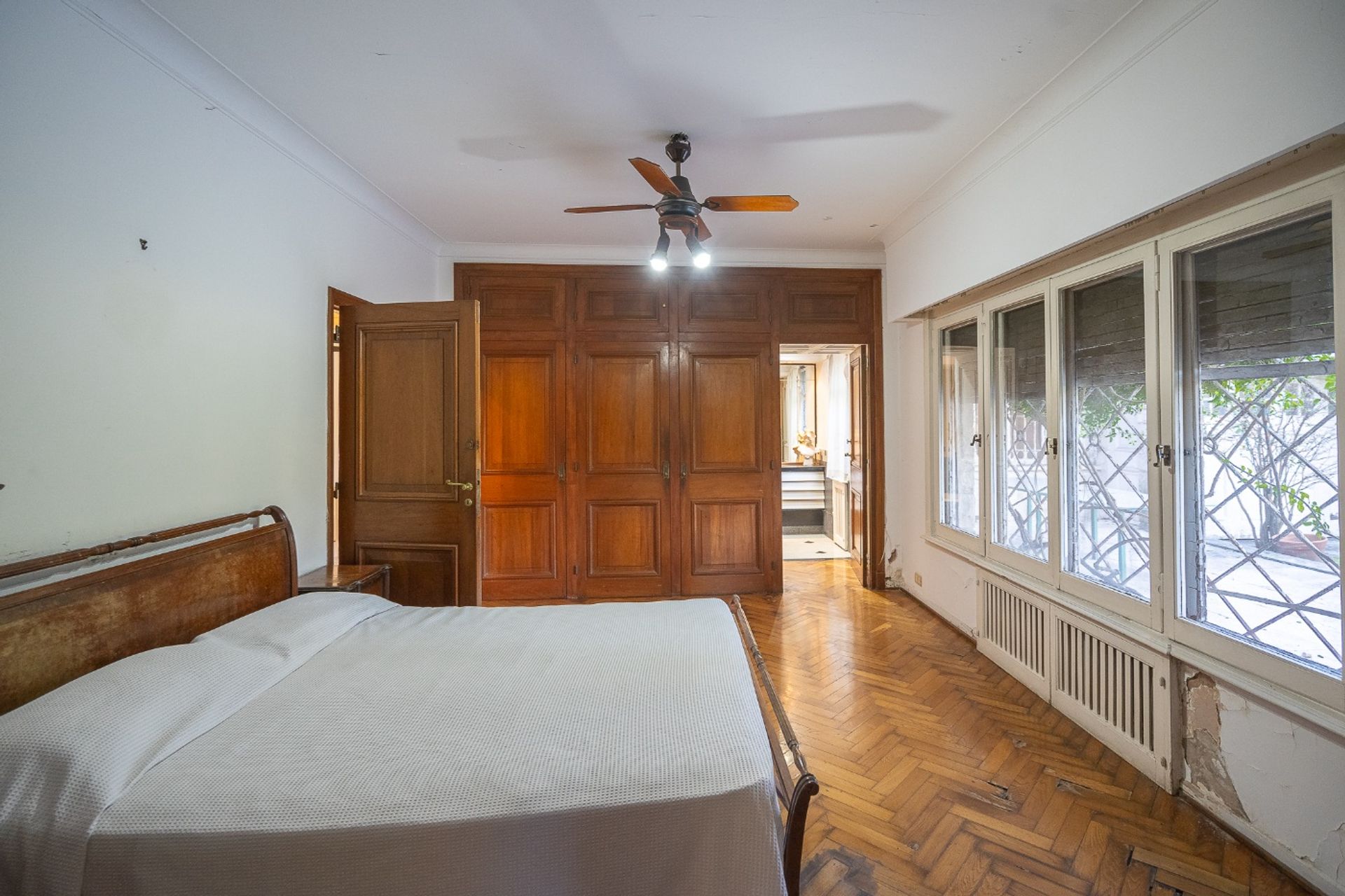 Casa En Venta 8 Amb C/Quincho Y Cocheras, Olivos