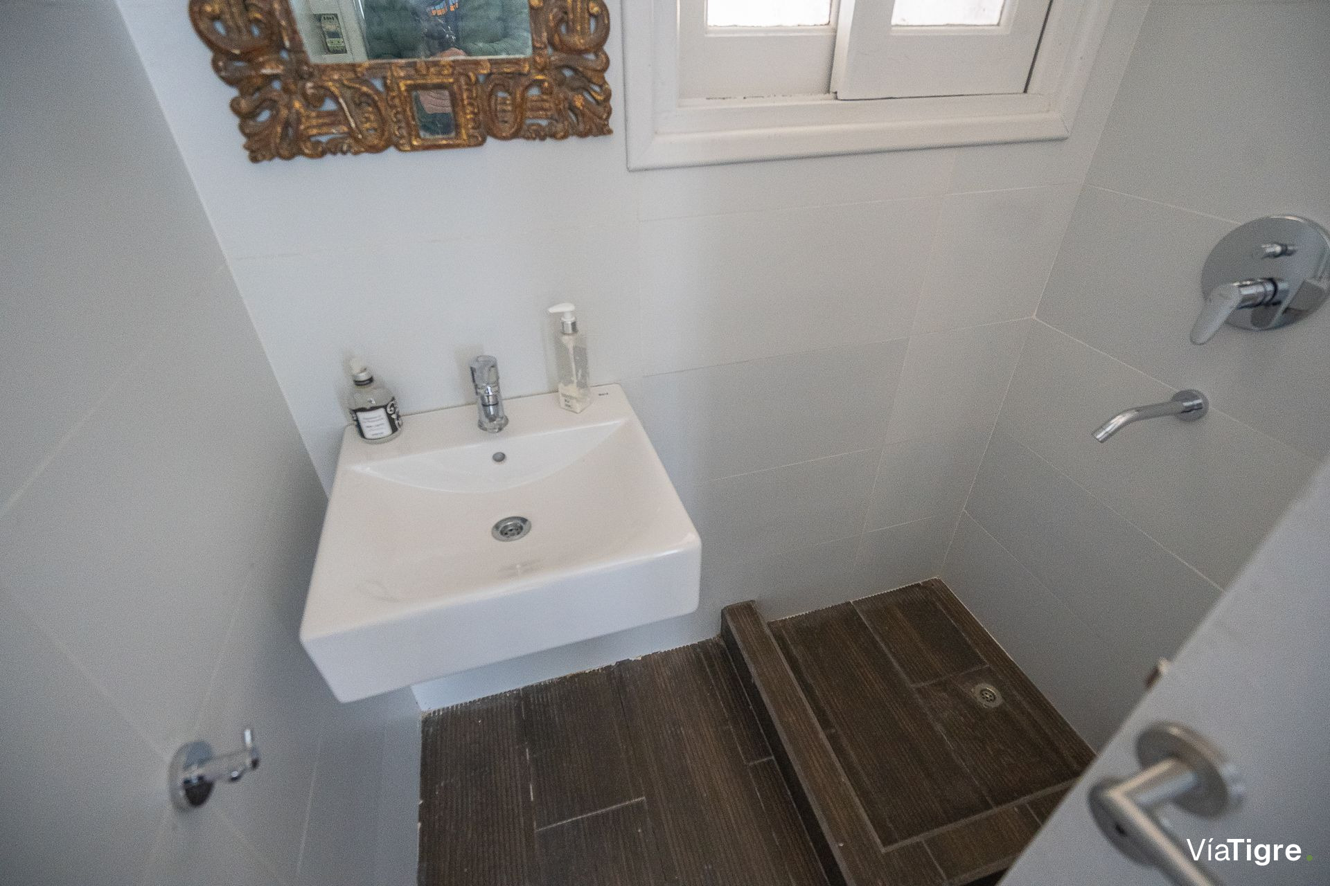 Venta Con Renta Dúplex 3 Ambientes En Carapachay
