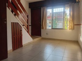 Venta Con Renta Dúplex 3 Ambientes En Carapachay
