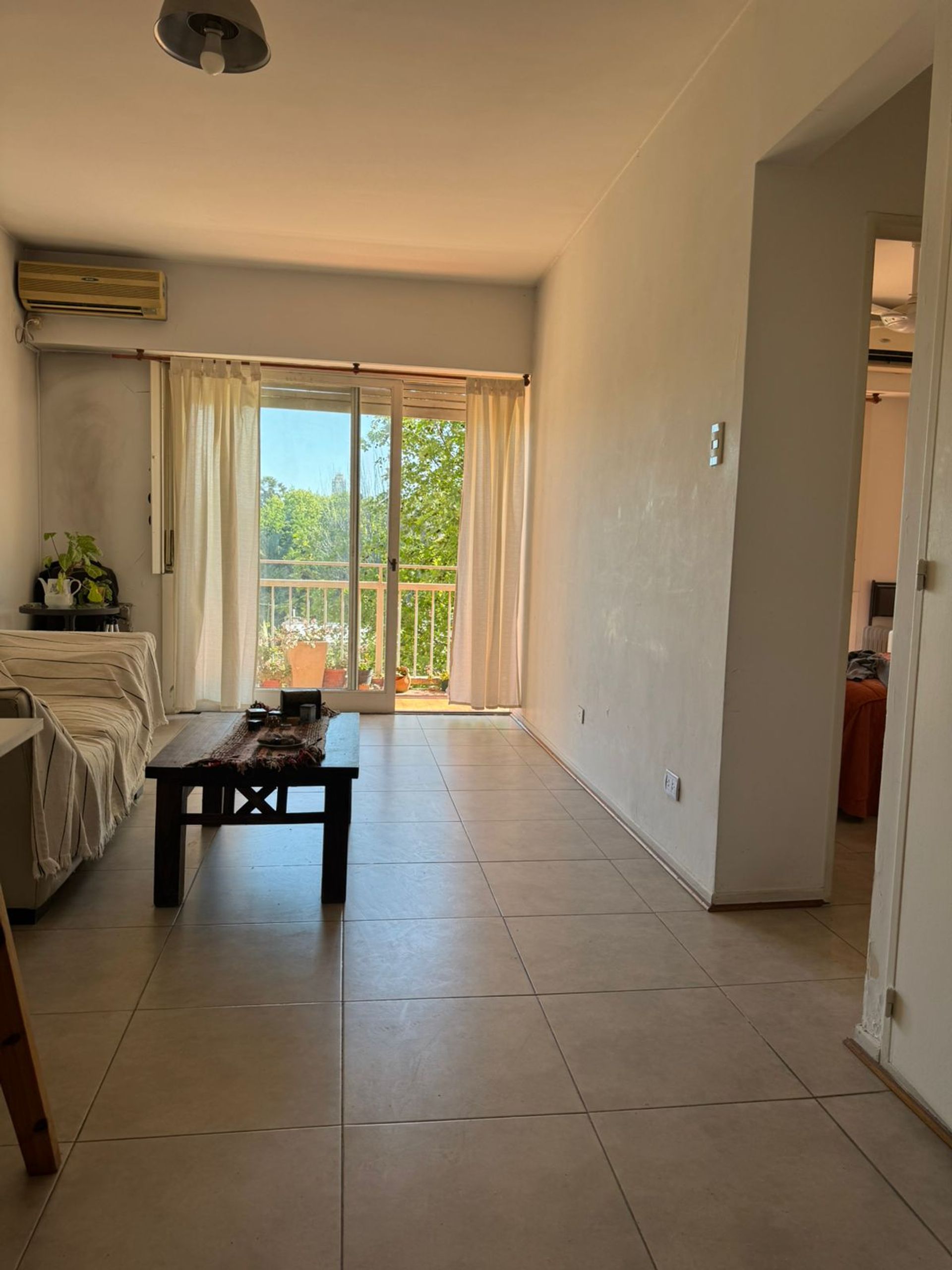 Venta Departamento Dos Ambientes En Vicente Lopez