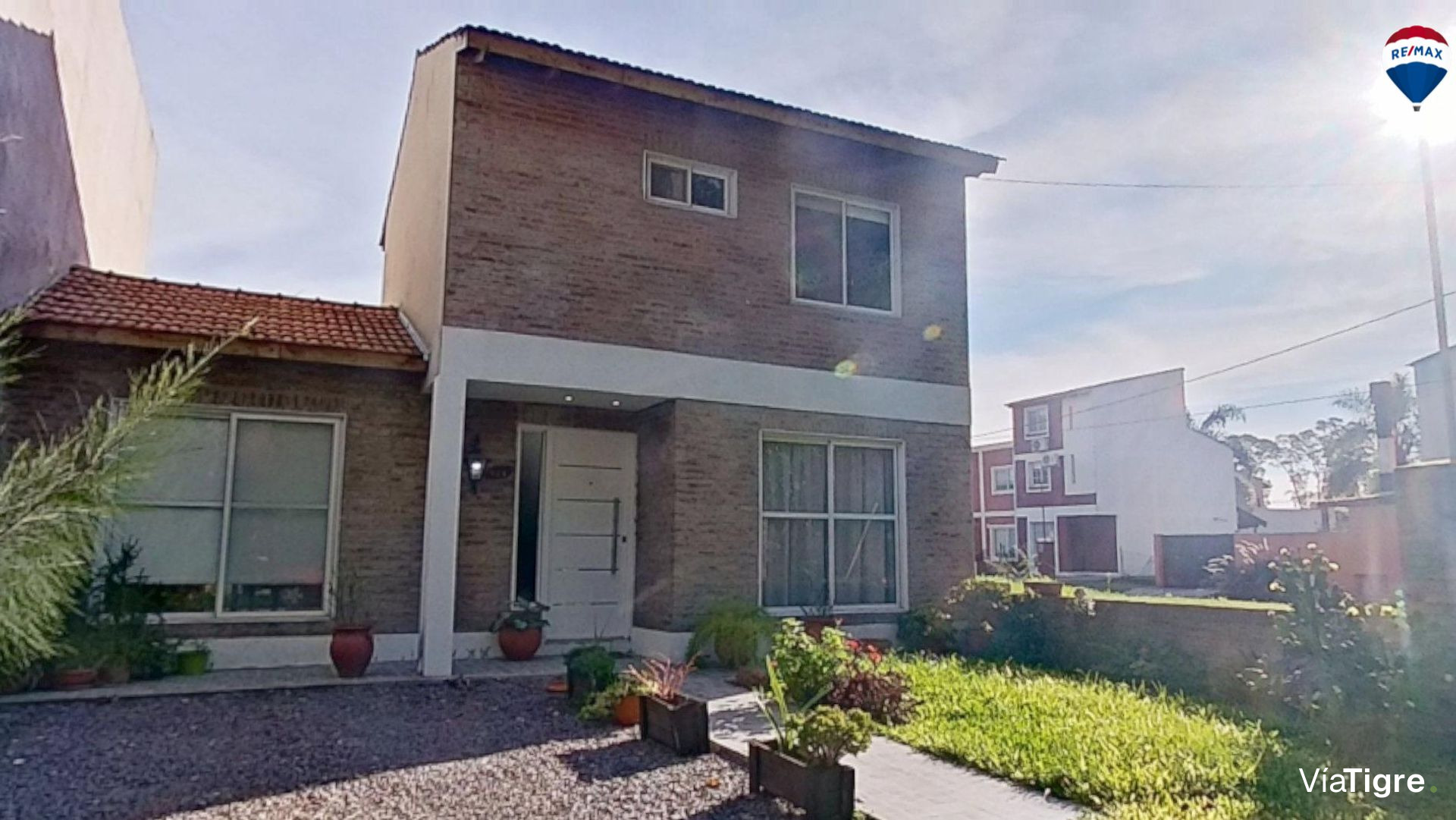 Venta Casa 5 Amb C/Escritorio +Playroom En Florida