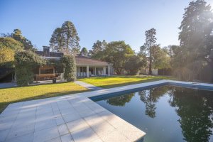 House for Sale 4 Rooms Hindu Neighborhood Don Torcuato