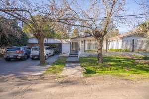 House for Sale 4 Rooms Hindu Neighborhood Don Torcuato
