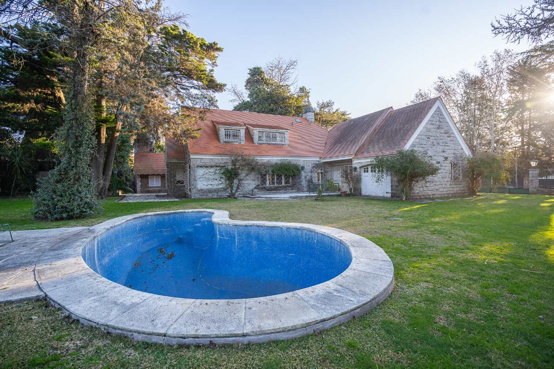 Venta Casa 7 Amb. Hindú Club Don Torcuato