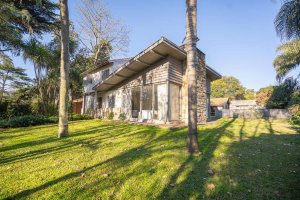 House for Sale, 5 Rooms, Hindu Neighborhood, Don Torcuato