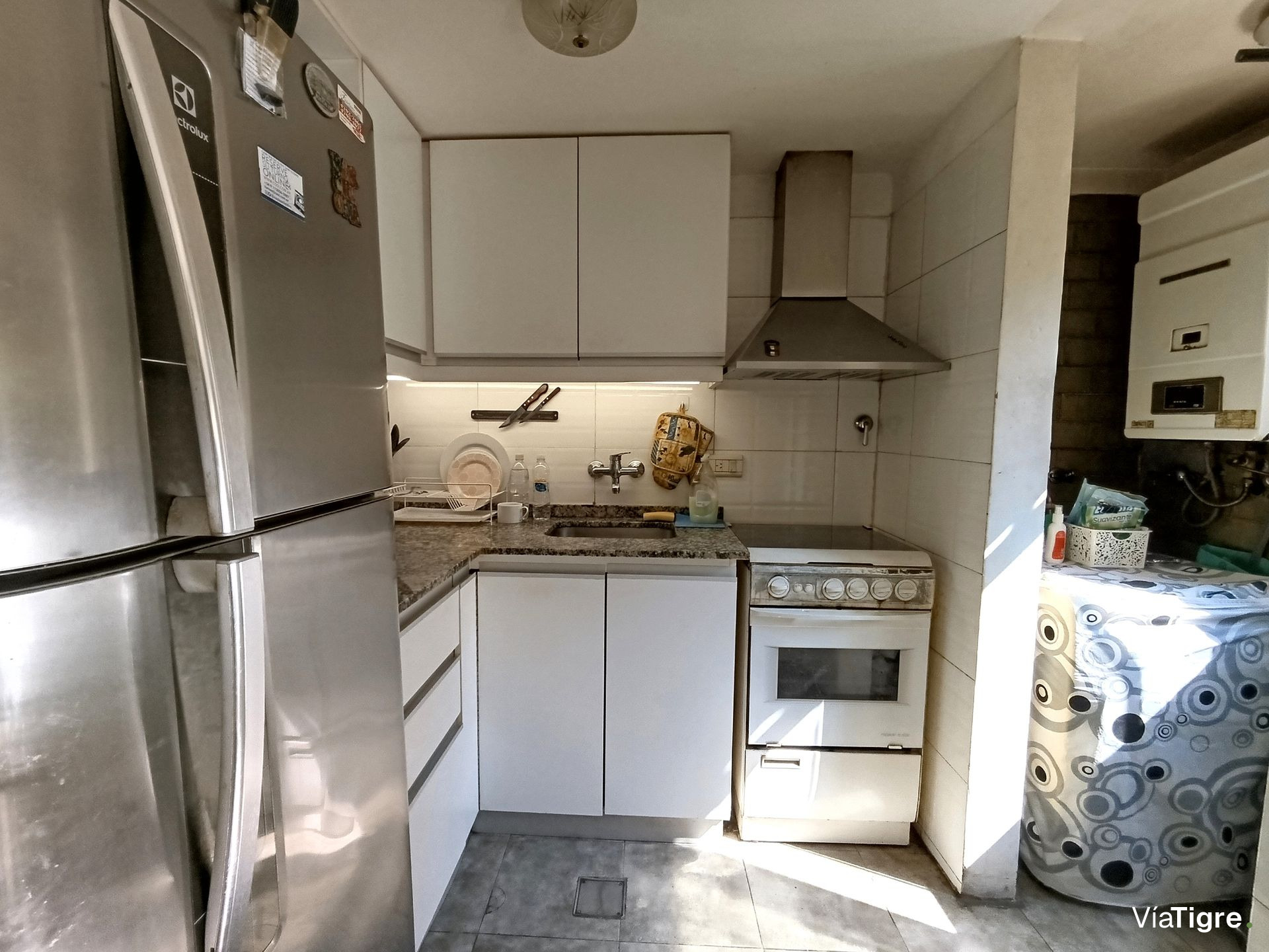 VENTA 2 AMB C/COCH a 1/2 CUADRA AV MAIPÚ Vte López
