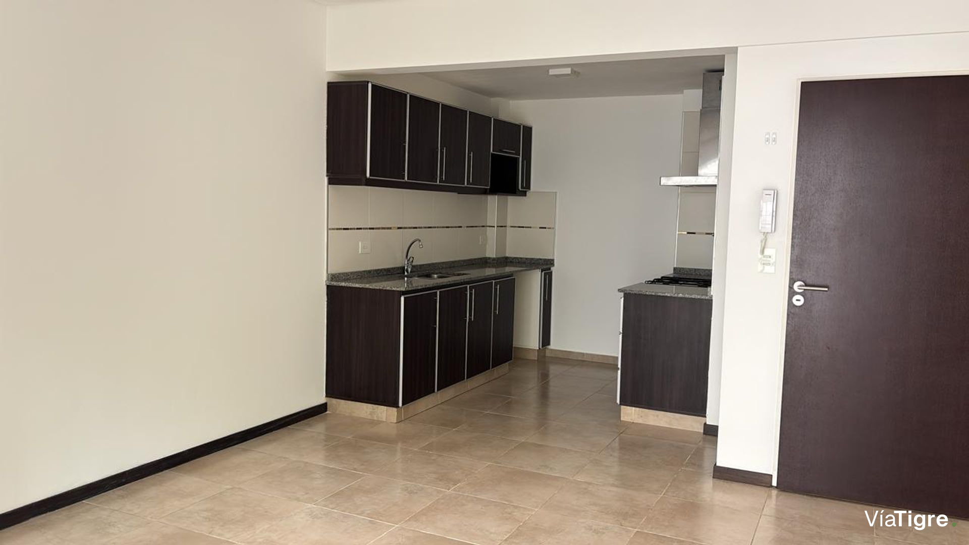 VENTA 2 AMB C/COCH a 1/2 CUADRA AV MAIPÚ Vte López