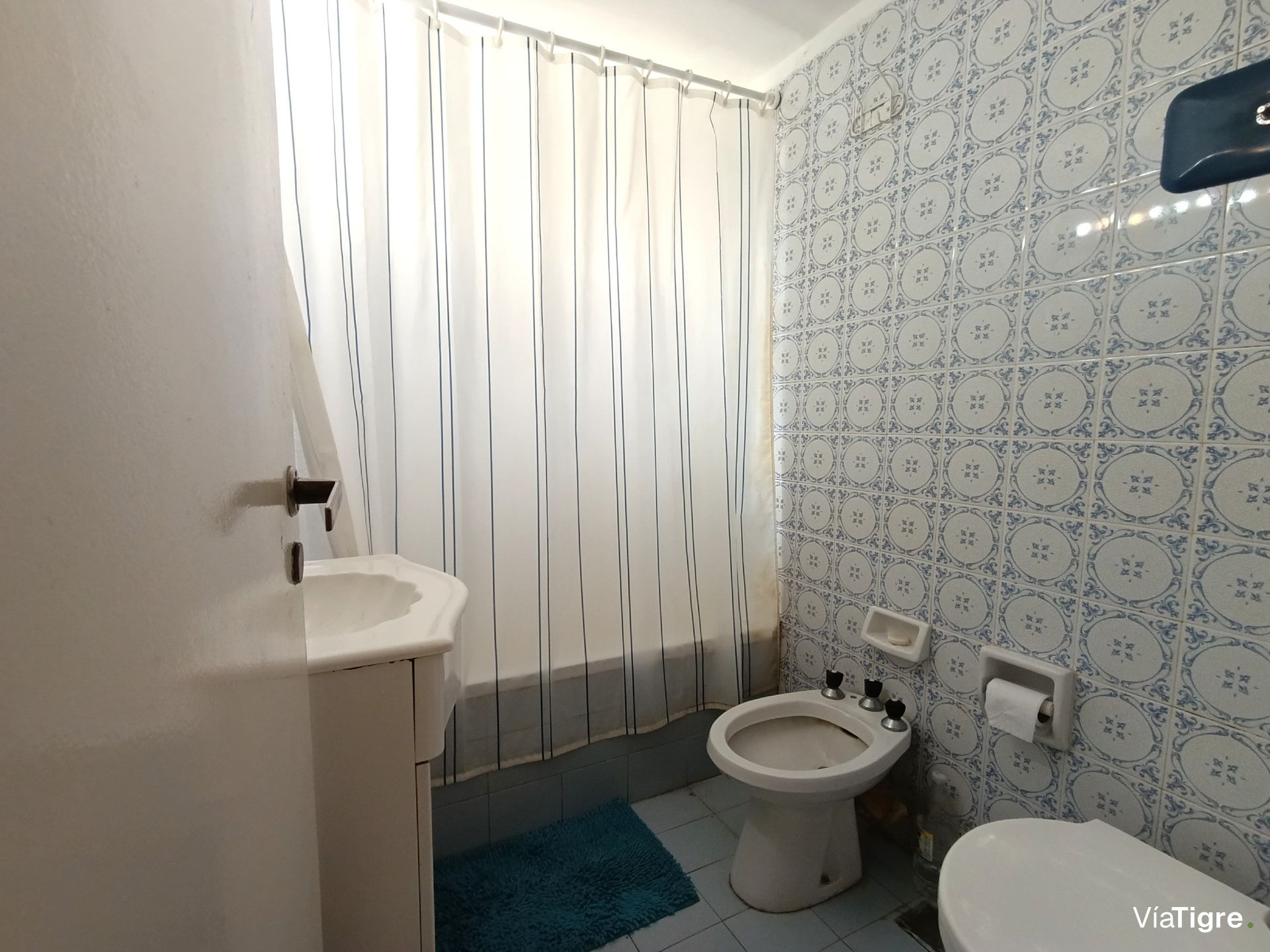 VENTA 2 AMB C/COCH a 1/2 CUADRA AV MAIPÚ Vte López