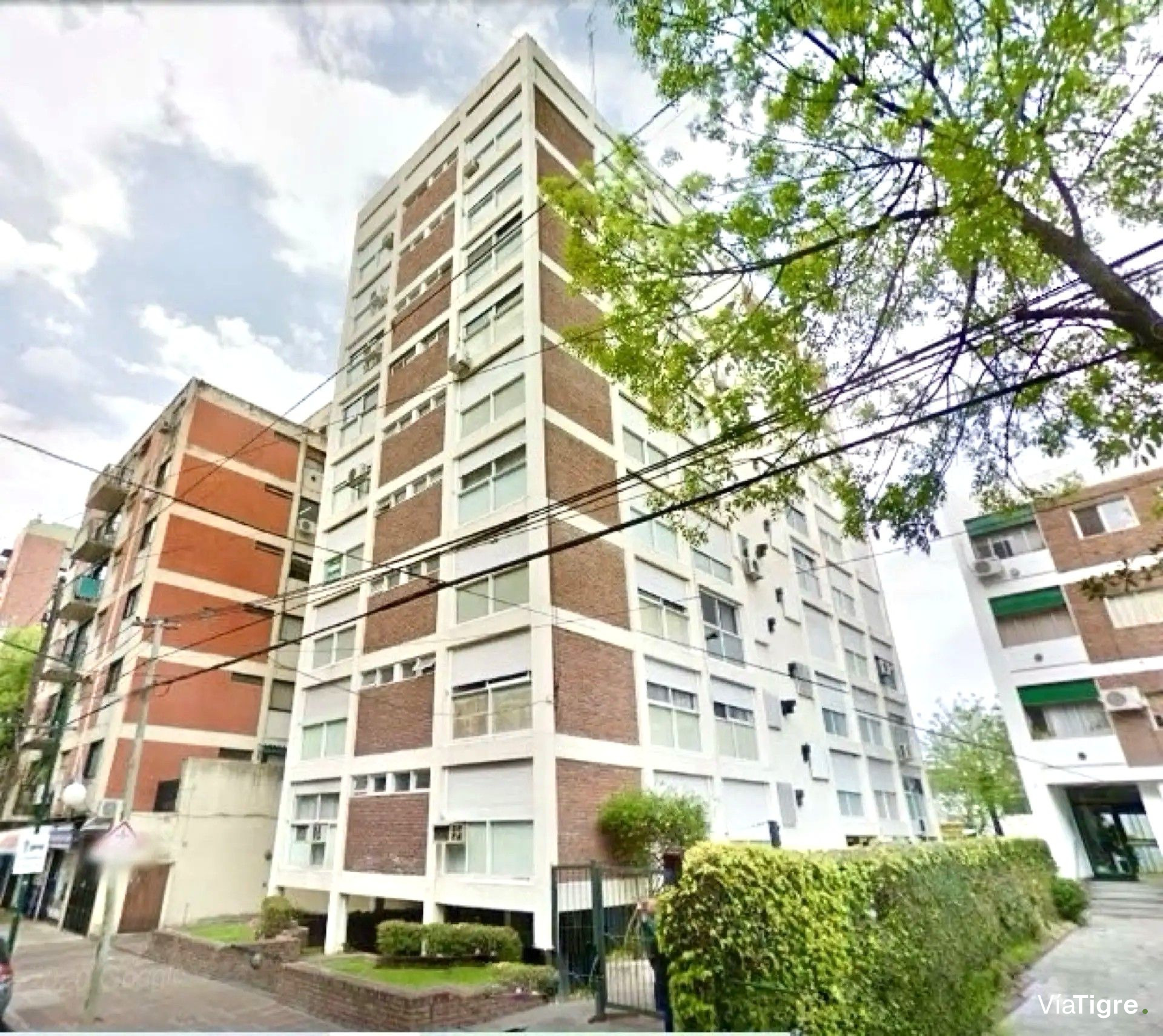 VENTA 2 AMB C/COCH a 1/2 CUADRA AV MAIPÚ Vte López
