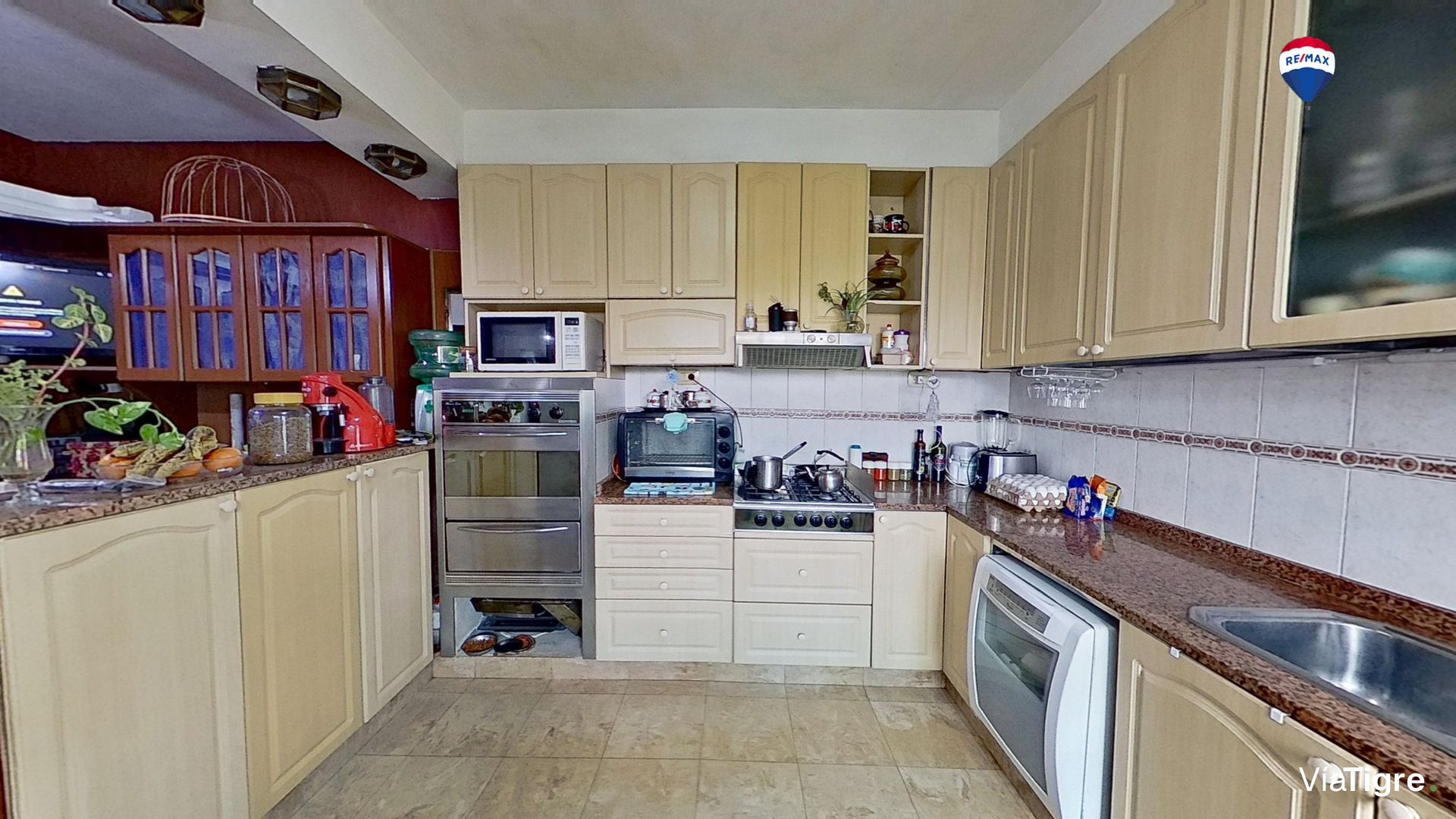 Casa 5 Ambientes Lote Propio En Martínez