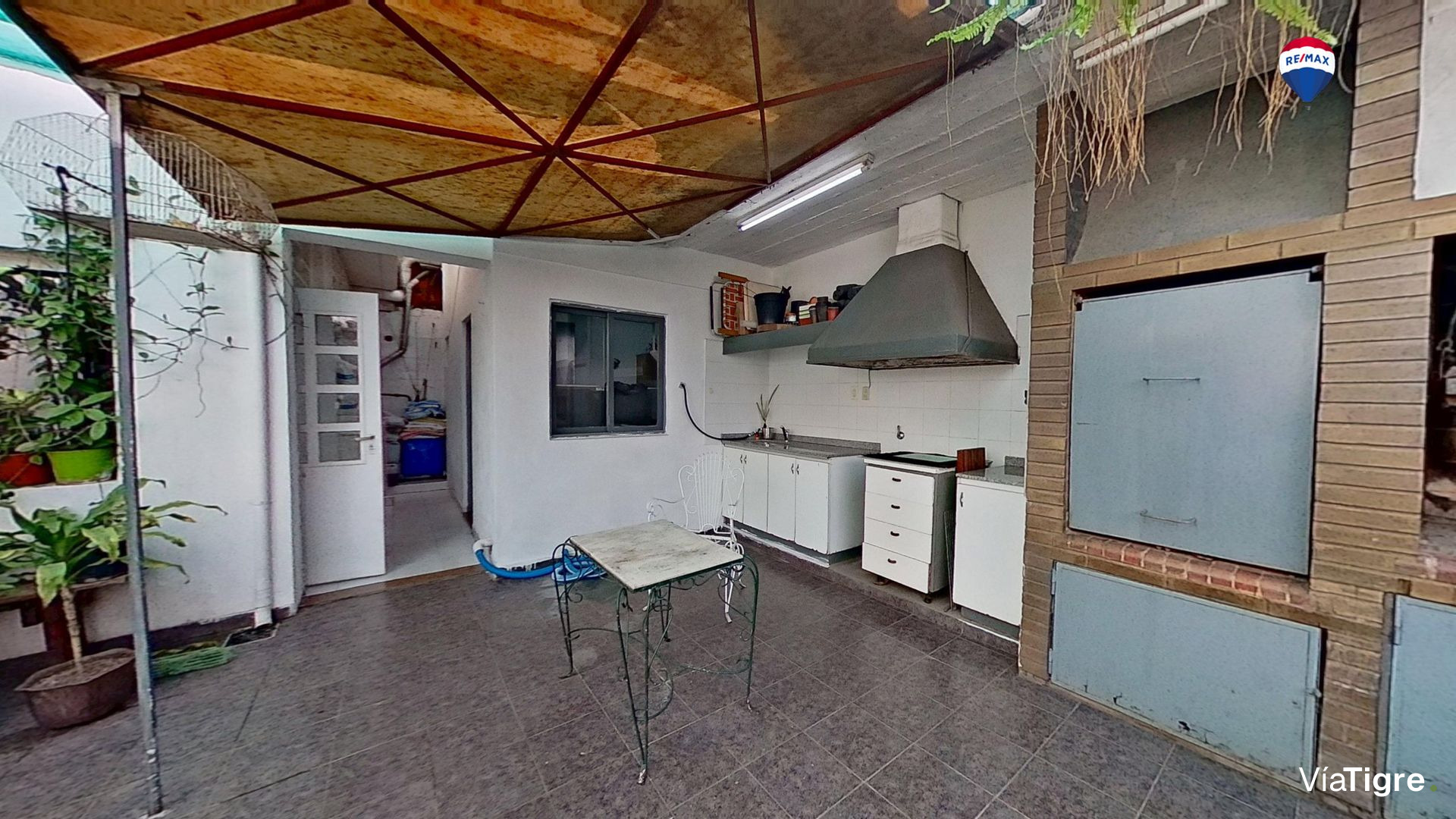 Casa 5 Ambientes Lote Propio En Martínez