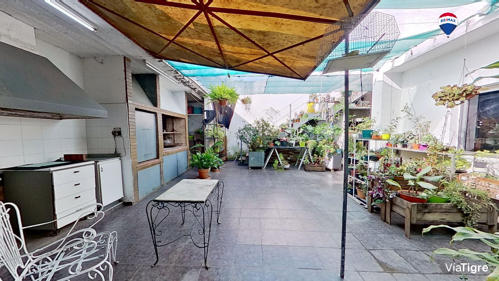 Casa 5 Ambientes Lote Propio En Martínez