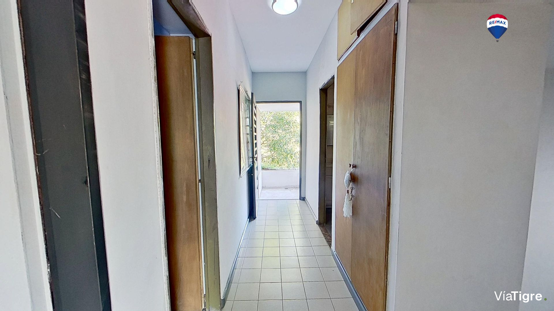 Casa 5 Ambientes Lote Propio En Martínez
