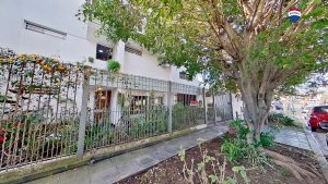 Casa 5 Ambientes Lote Propio En Martínez