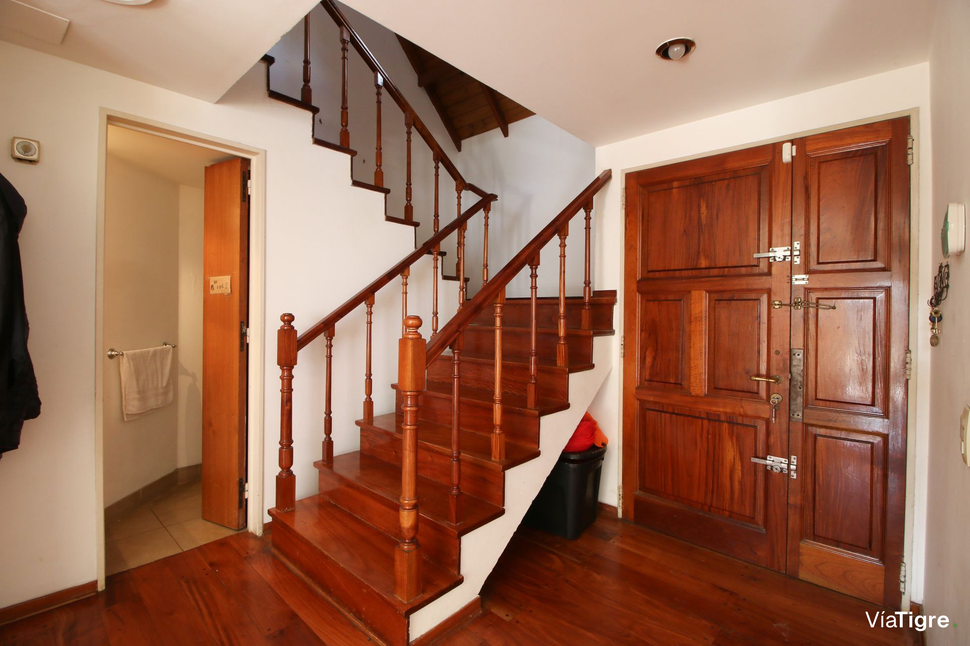 Alquiler En Tigre 2 Ambientes Con Balcon /Cochera