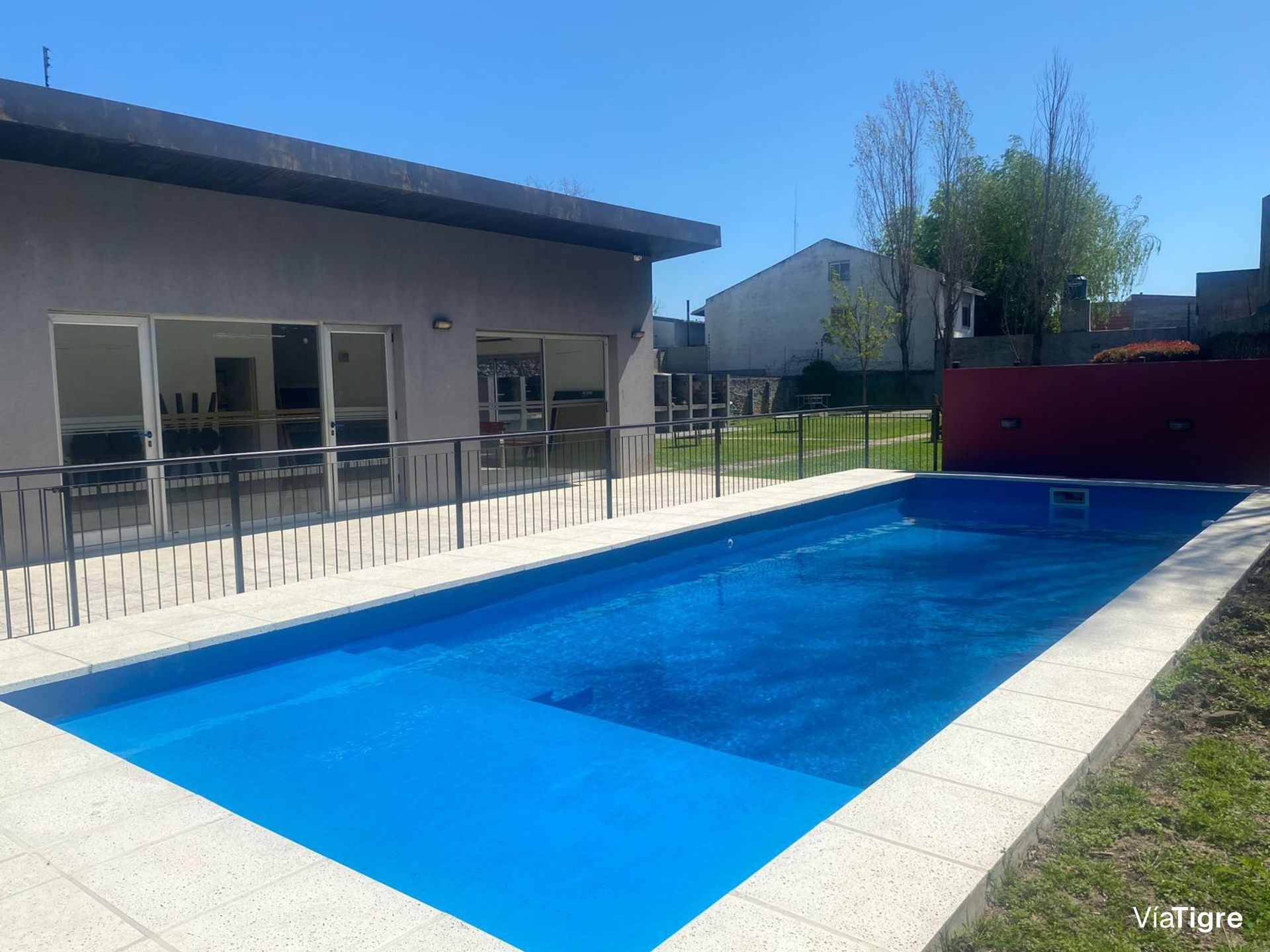 Alquiler En Tigre 2 Ambientes Con Balcon /Cochera