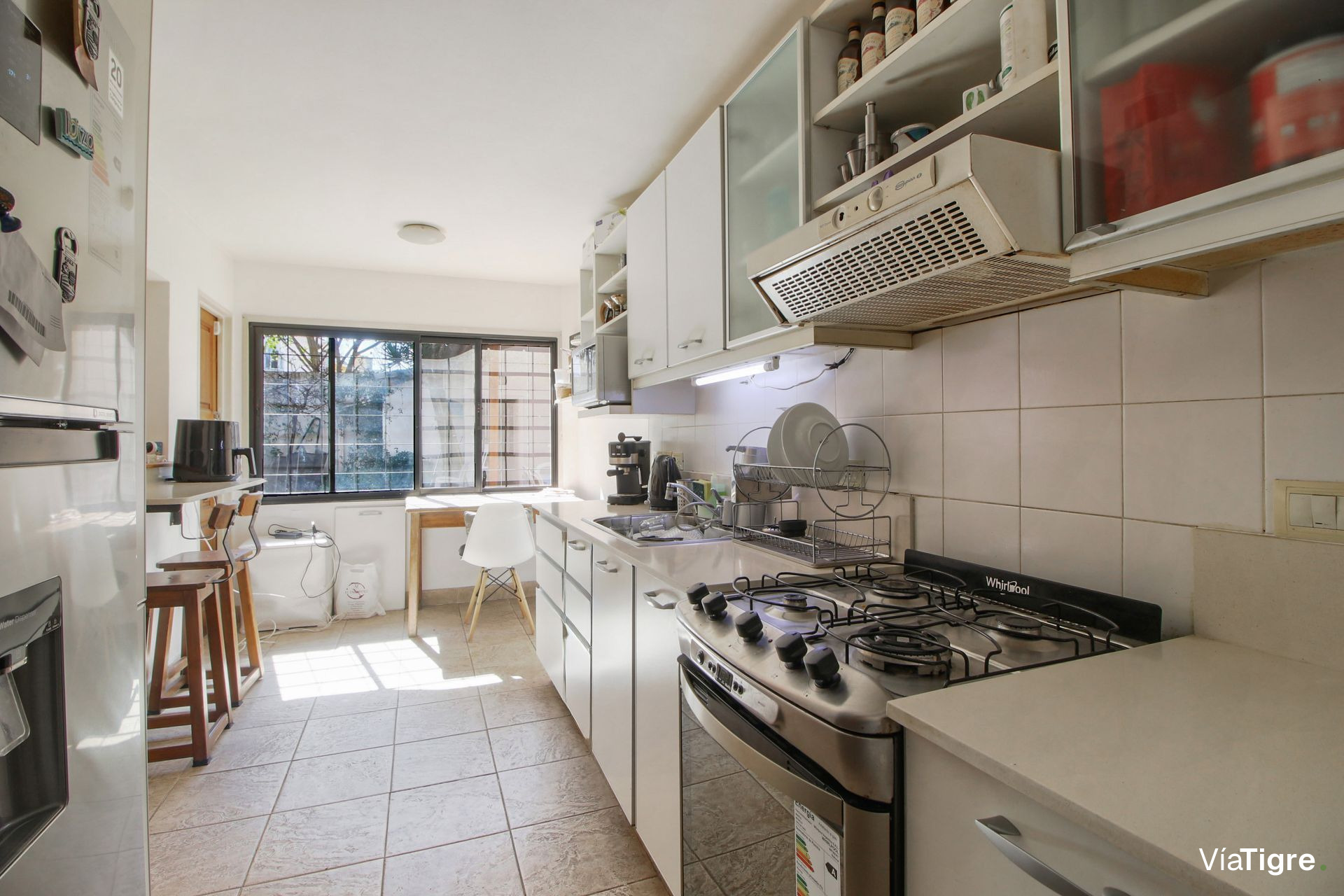 Alquiler En Tigre 2 Ambientes Con Balcon /Cochera