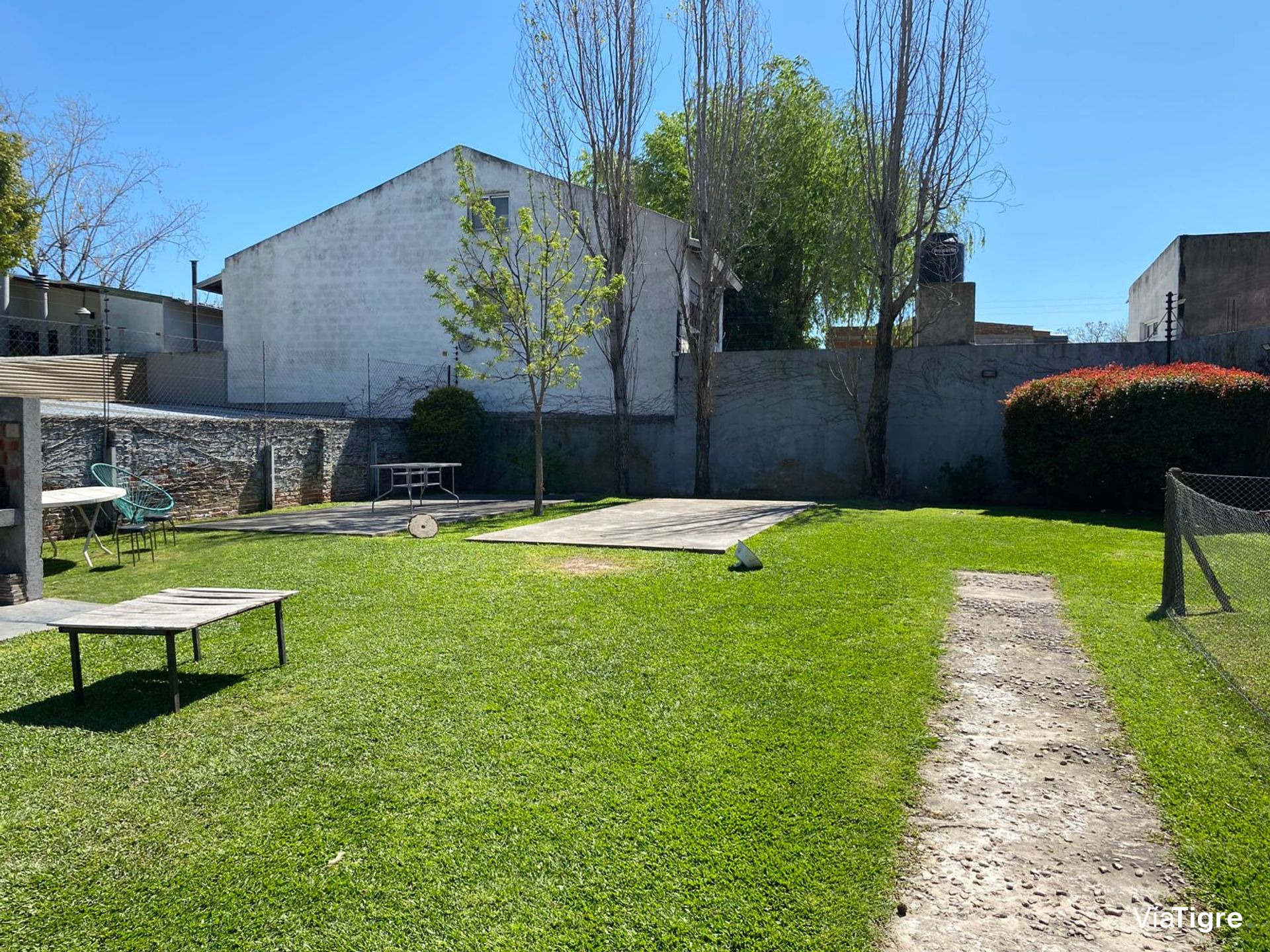 Alquiler En Tigre 2 Ambientes Con Balcon /Cochera