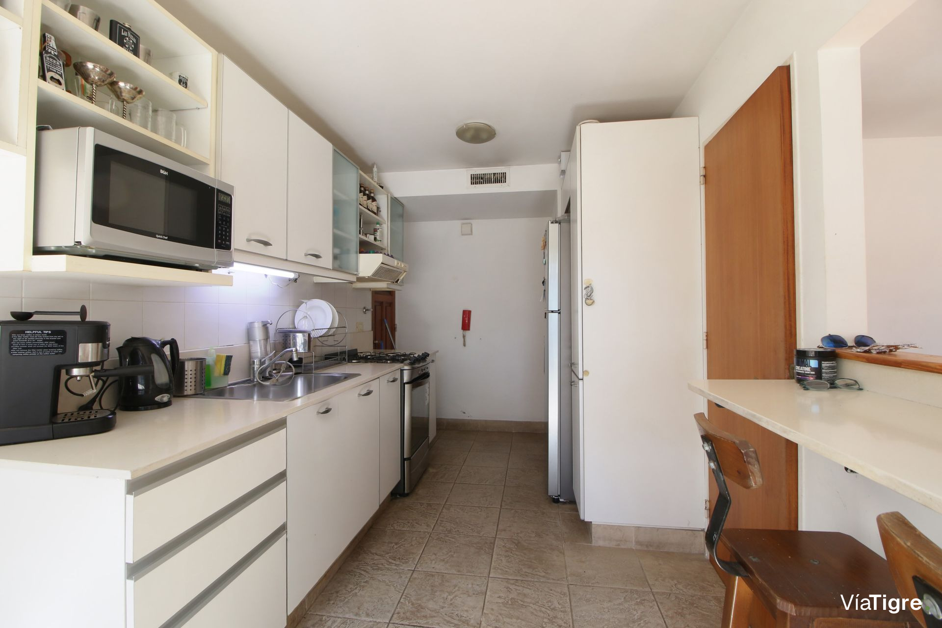 Alquiler En Tigre 2 Ambientes Con Balcon /Cochera