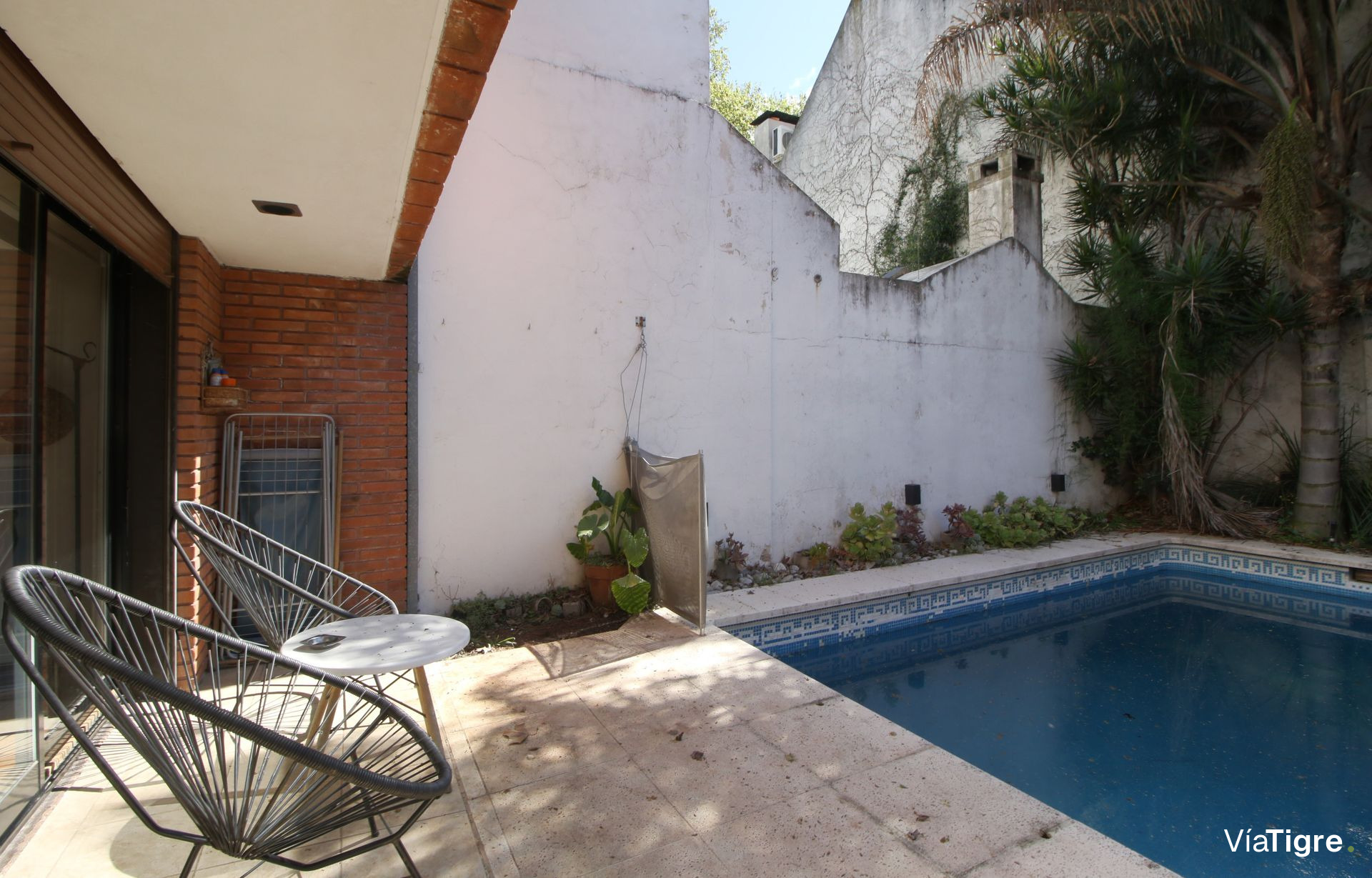 Alquiler En Tigre 2 Ambientes Con Balcon /Cochera