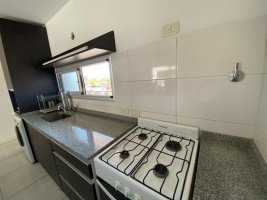 2-room rental in Tigre with balcony and garage