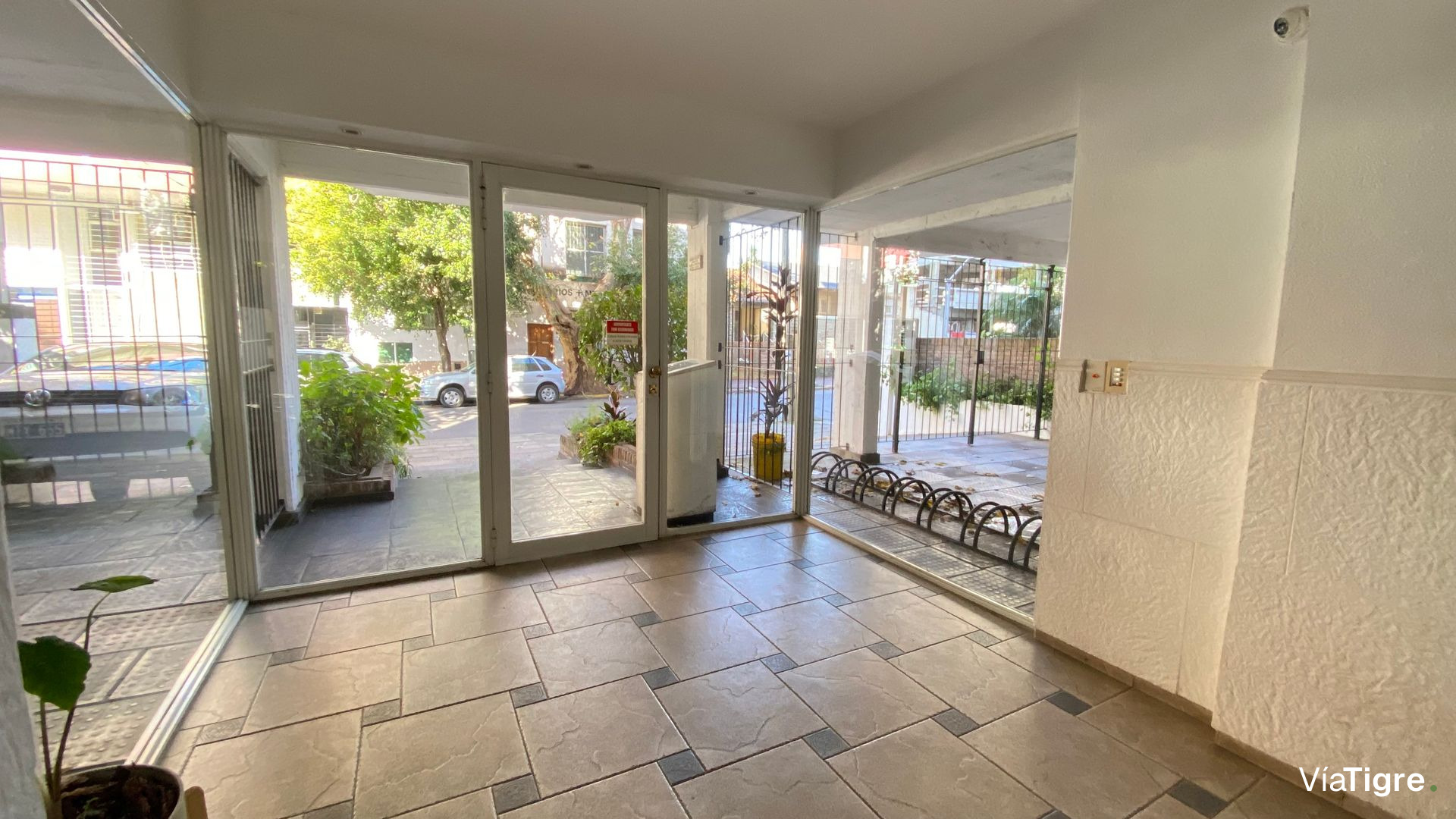 Venta Depto 2Amb Al Frente Balcon Cochera Tigre